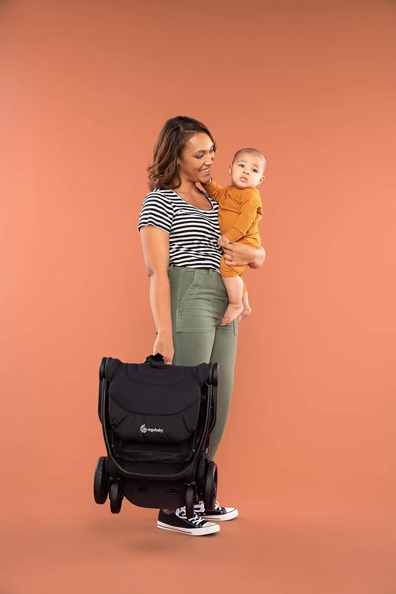 Cochecito Ergobaby Metro+ con función reclinable, silla de paseo para niños reclinable compatible con asiento de coche pequeño ligero compacto, Black