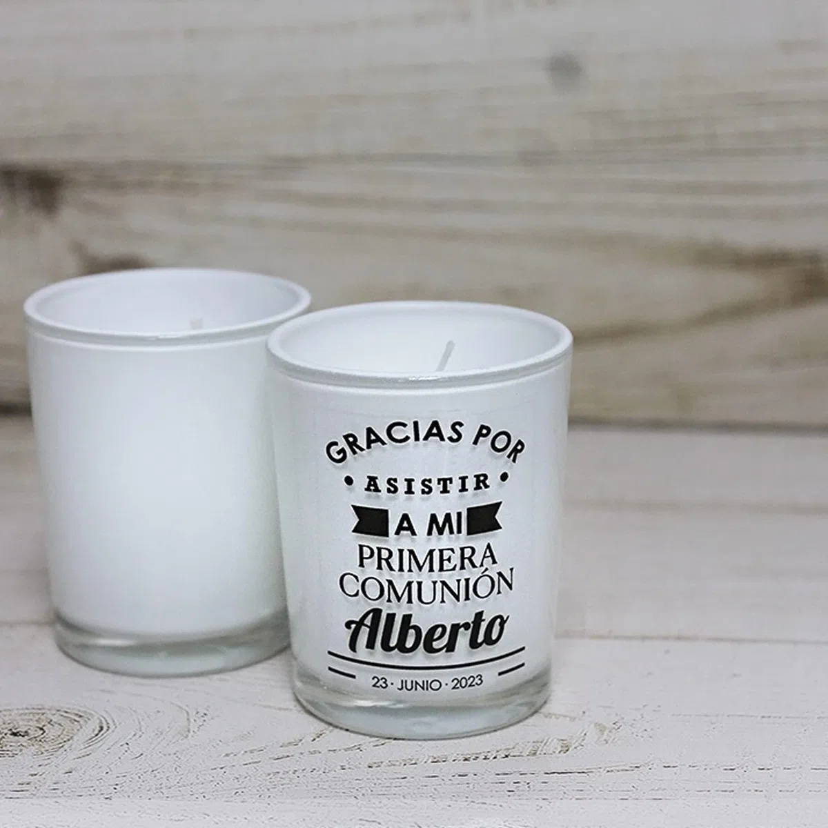 Velas personalizadas para eventos. Regalo de invitados de boda, comunión, bautizo en vaso de cristal con adhesivo personalizado con tu nombre o diseño (Comunión)