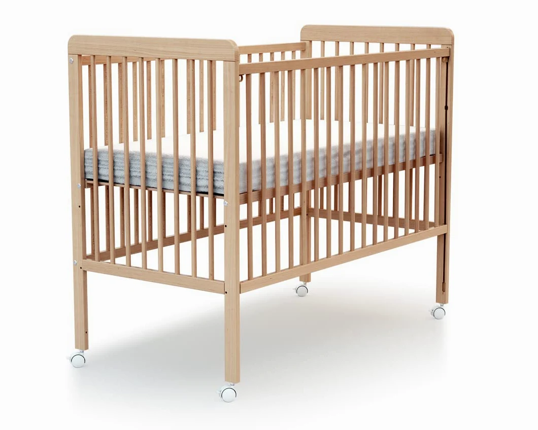 Webaby - Cuna bebé Madera con Barrera Deslizante para bebés 60x120 LIVO Haya barnificada | Base de Caja Ajustable en 3 Alturas | 4 Ruedas multidireccionales con Freno